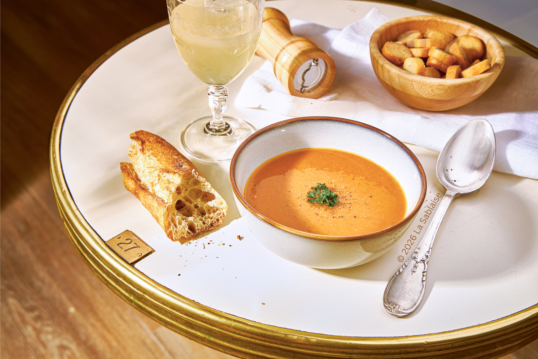 Fischsuppe französisch servieren – mit Rouille & Croutons