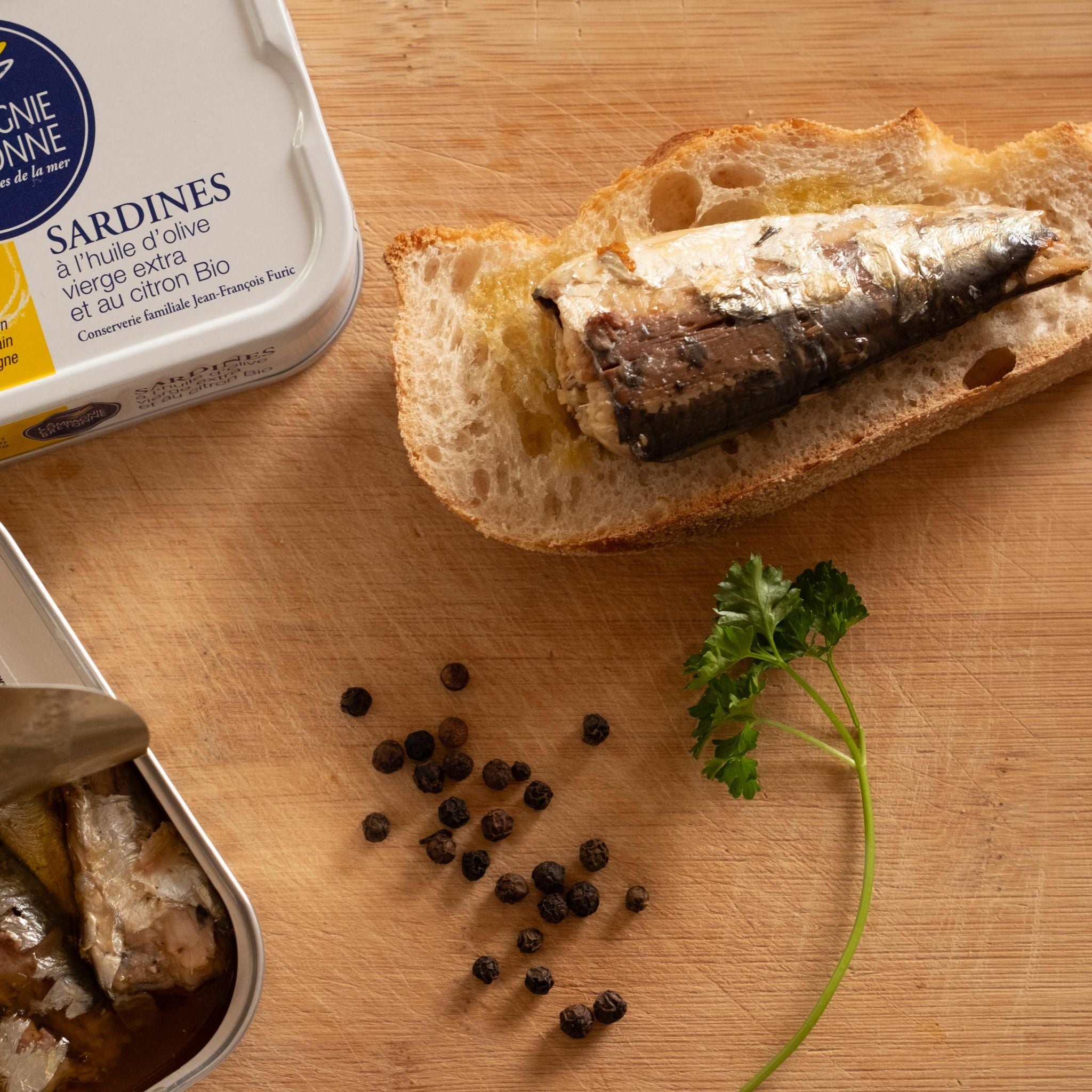 Sardinen in Olivenöl mit Zitrone von La Compagnie Bretonne